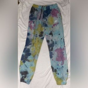 Sweatpants nike graphic